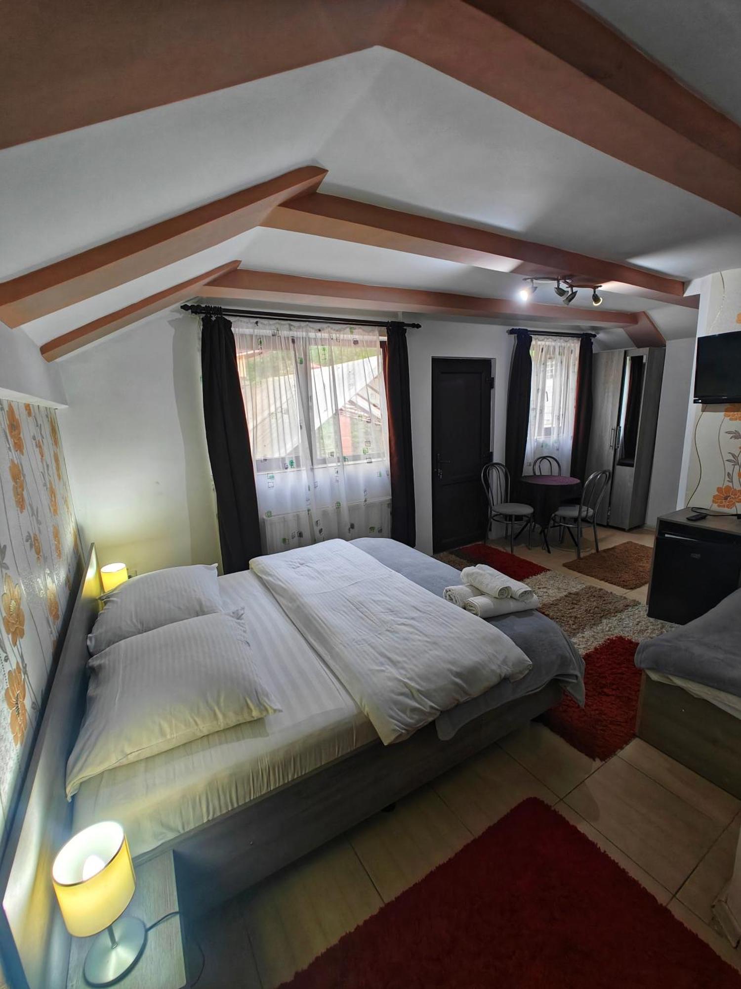 Apartamento Casa Miclau Băile Herculane Exterior foto