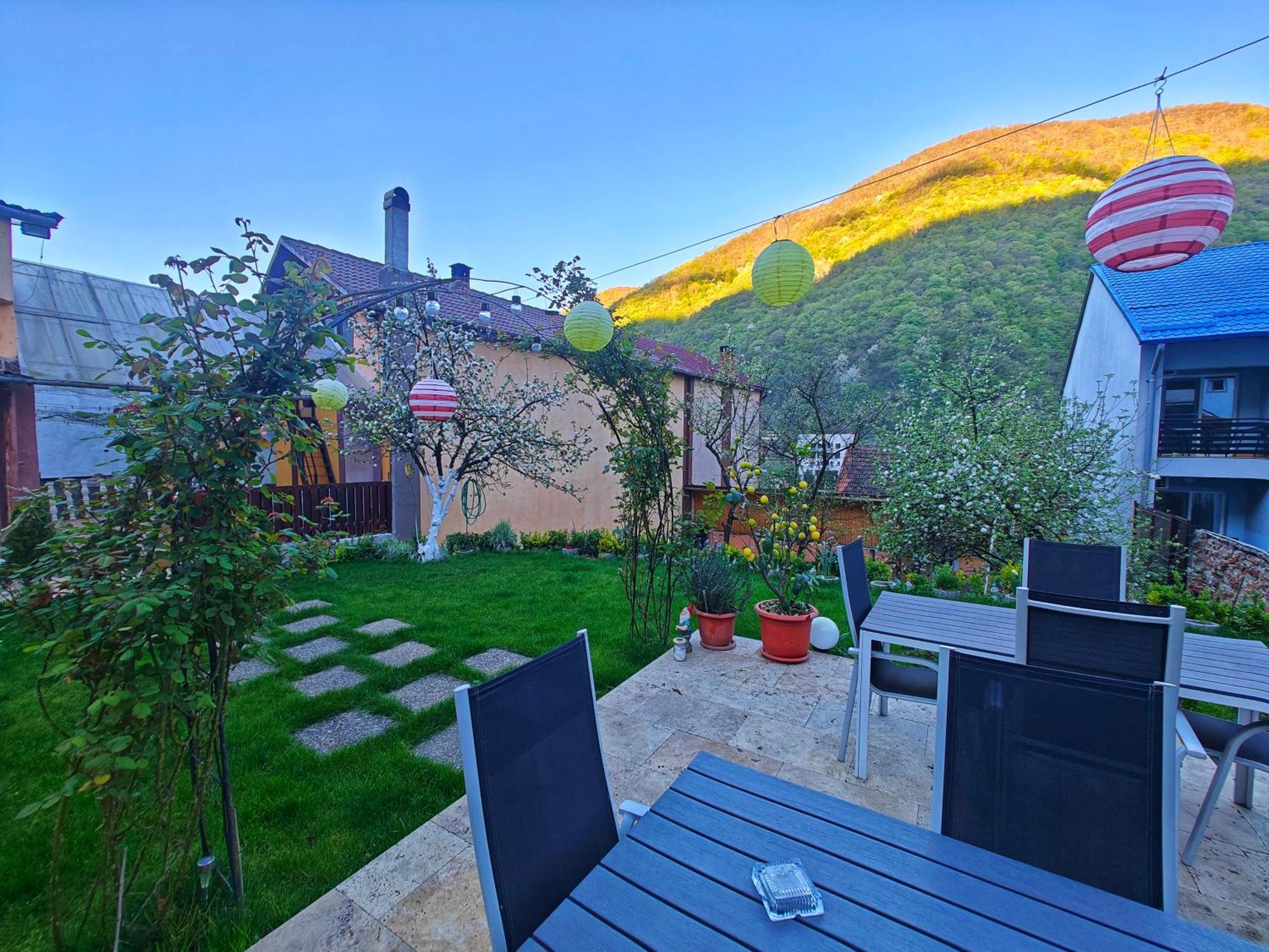 Apartamento Casa Miclau Băile Herculane Exterior foto