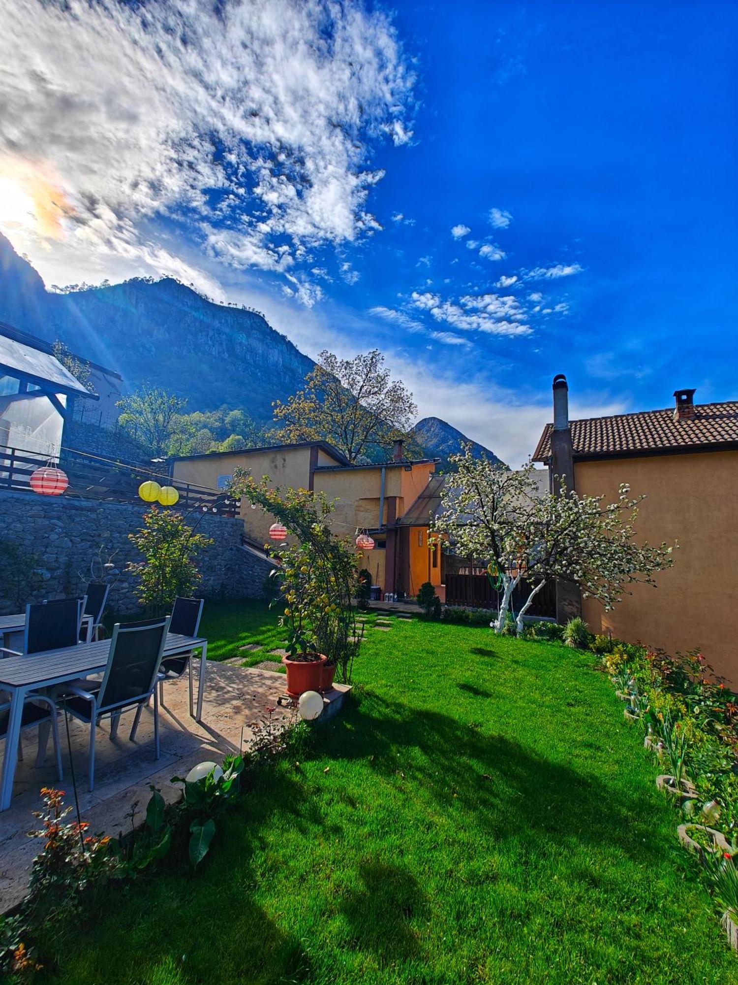 Apartamento Casa Miclau Băile Herculane Exterior foto