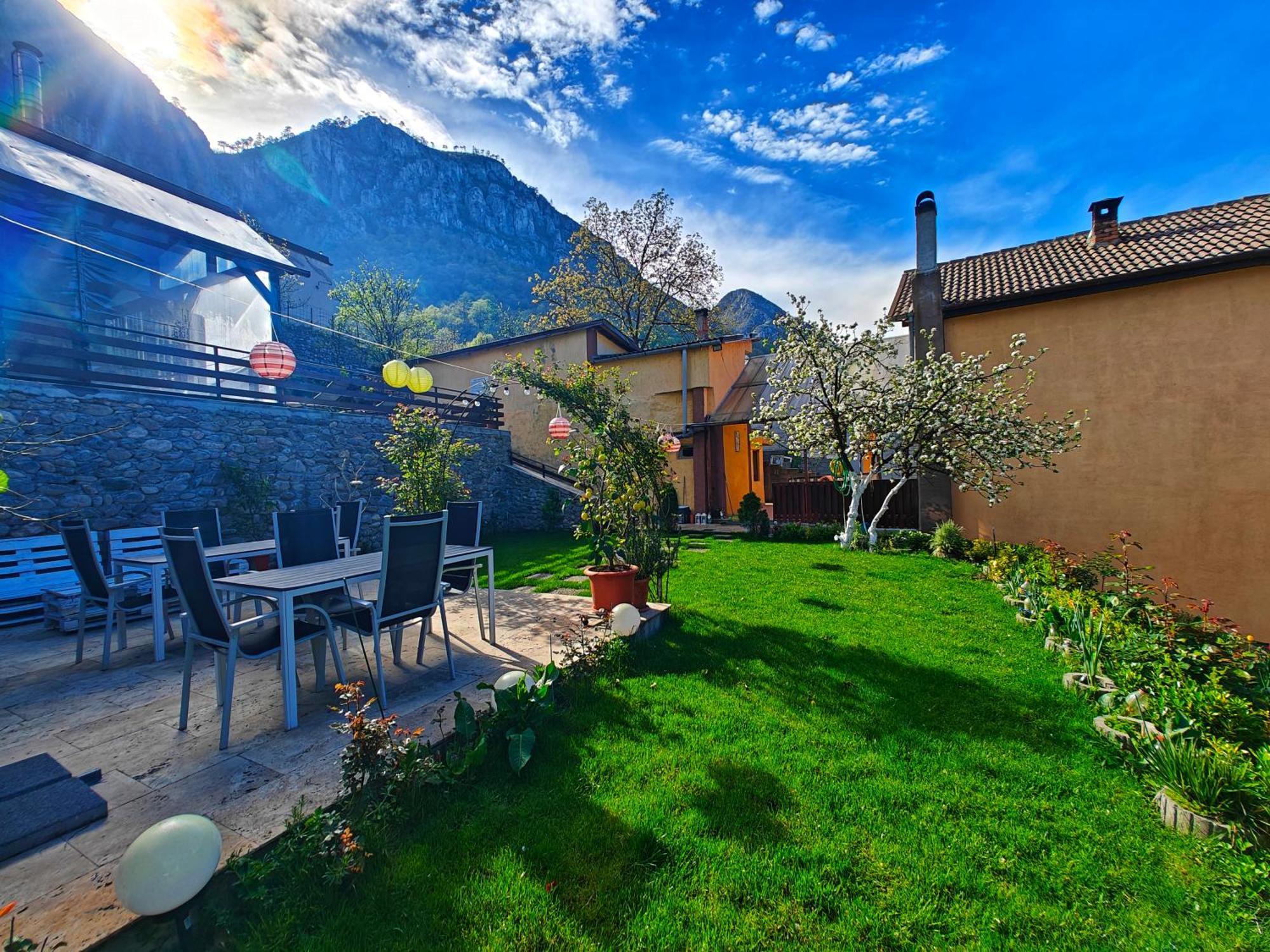 Apartamento Casa Miclau Băile Herculane Exterior foto
