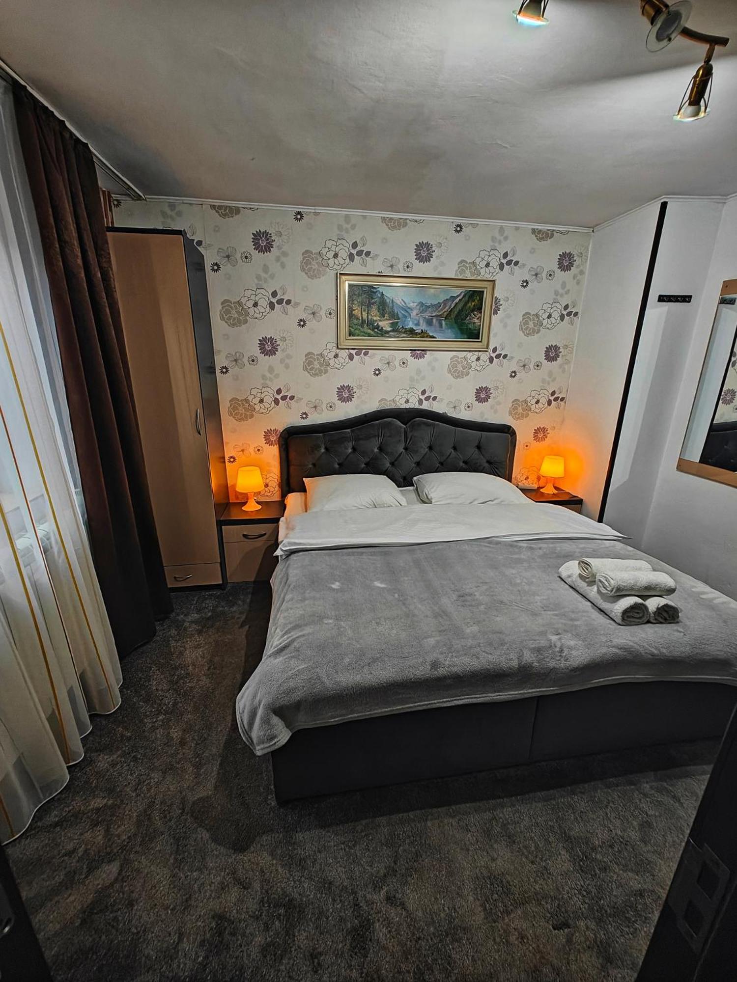 Apartamento Casa Miclau Băile Herculane Exterior foto