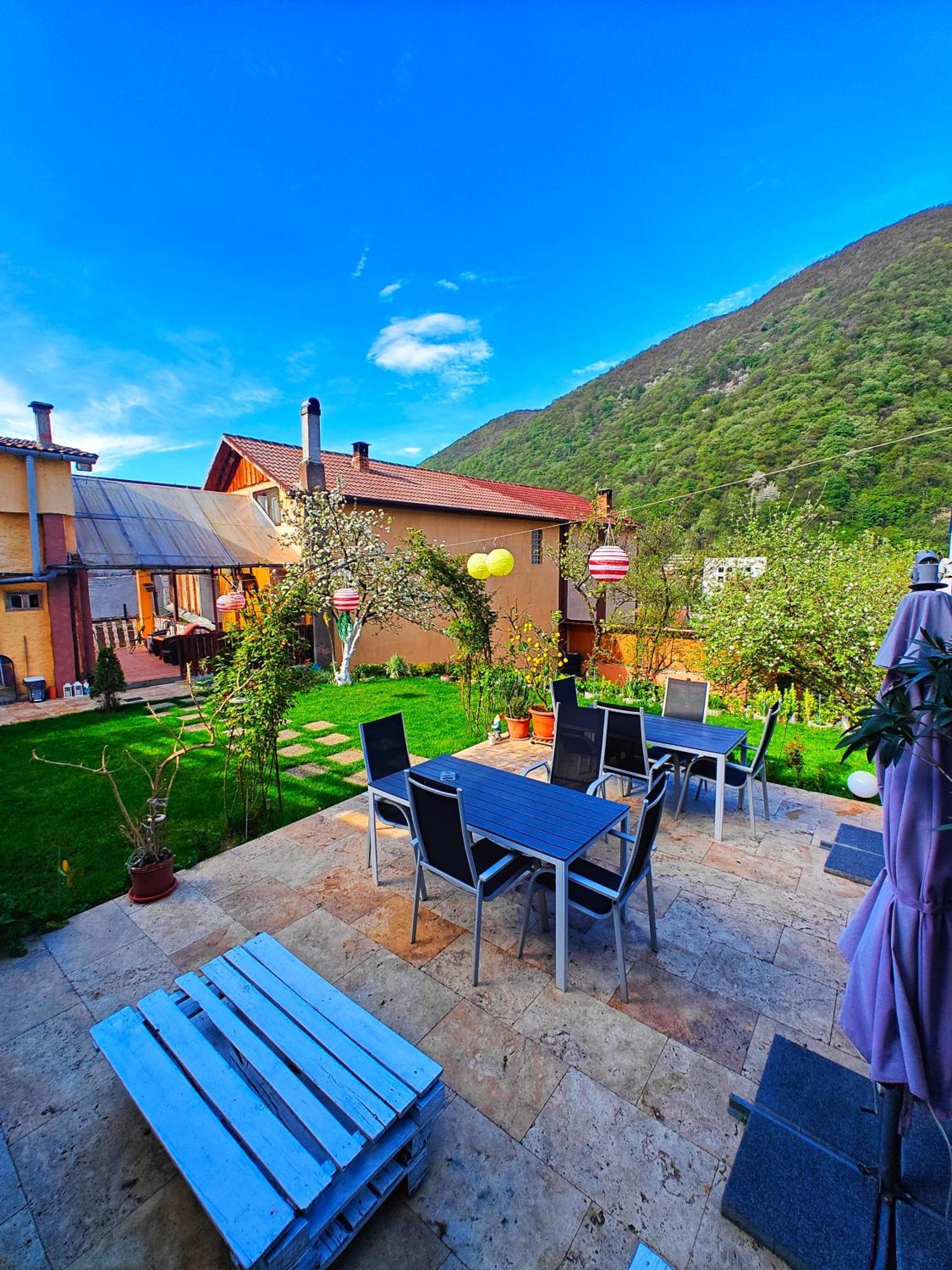 Apartamento Casa Miclau Băile Herculane Exterior foto